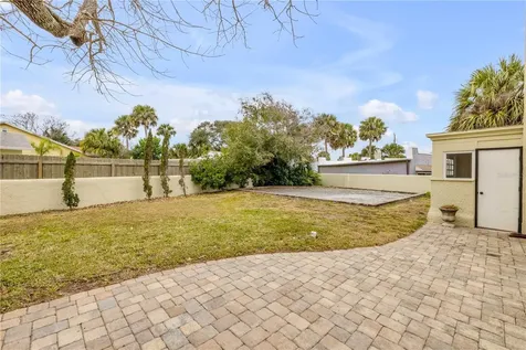 319 Wisteria Road Daytona Beach FL 32118