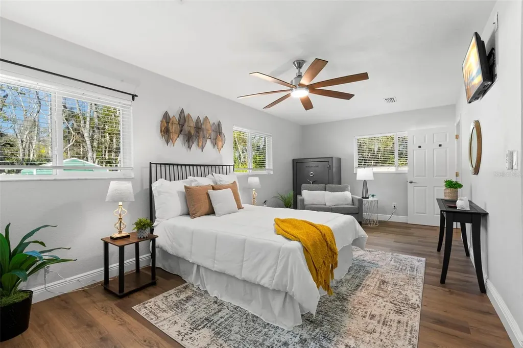 455 Pasaje Avenue Tarpon Springs FL 34689