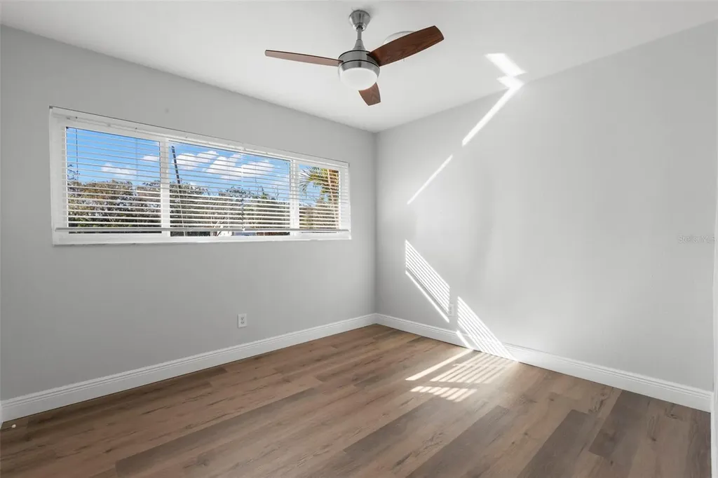 455 Pasaje Avenue Tarpon Springs FL 34689