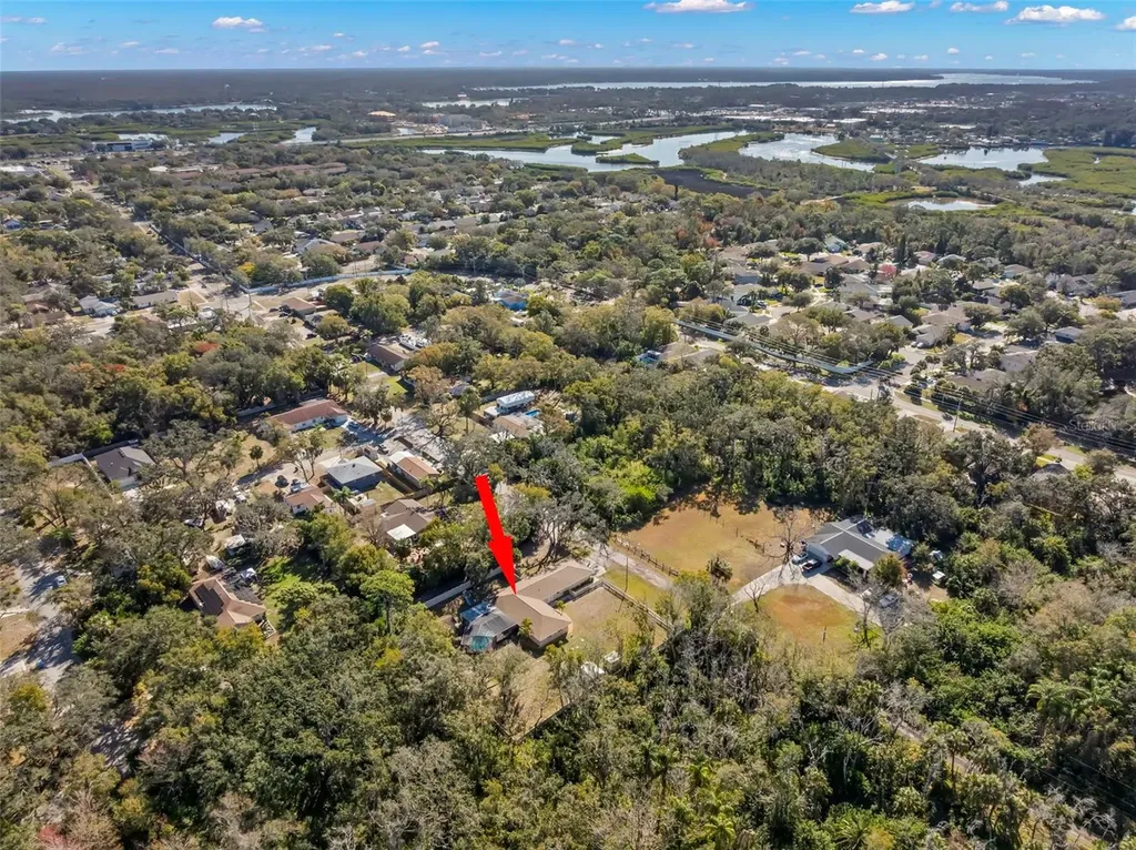 455 Pasaje Avenue Tarpon Springs FL 34689