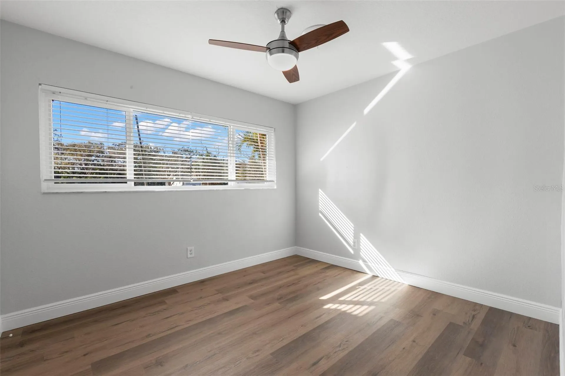 455 Pasaje Avenue Tarpon Springs FL 34689