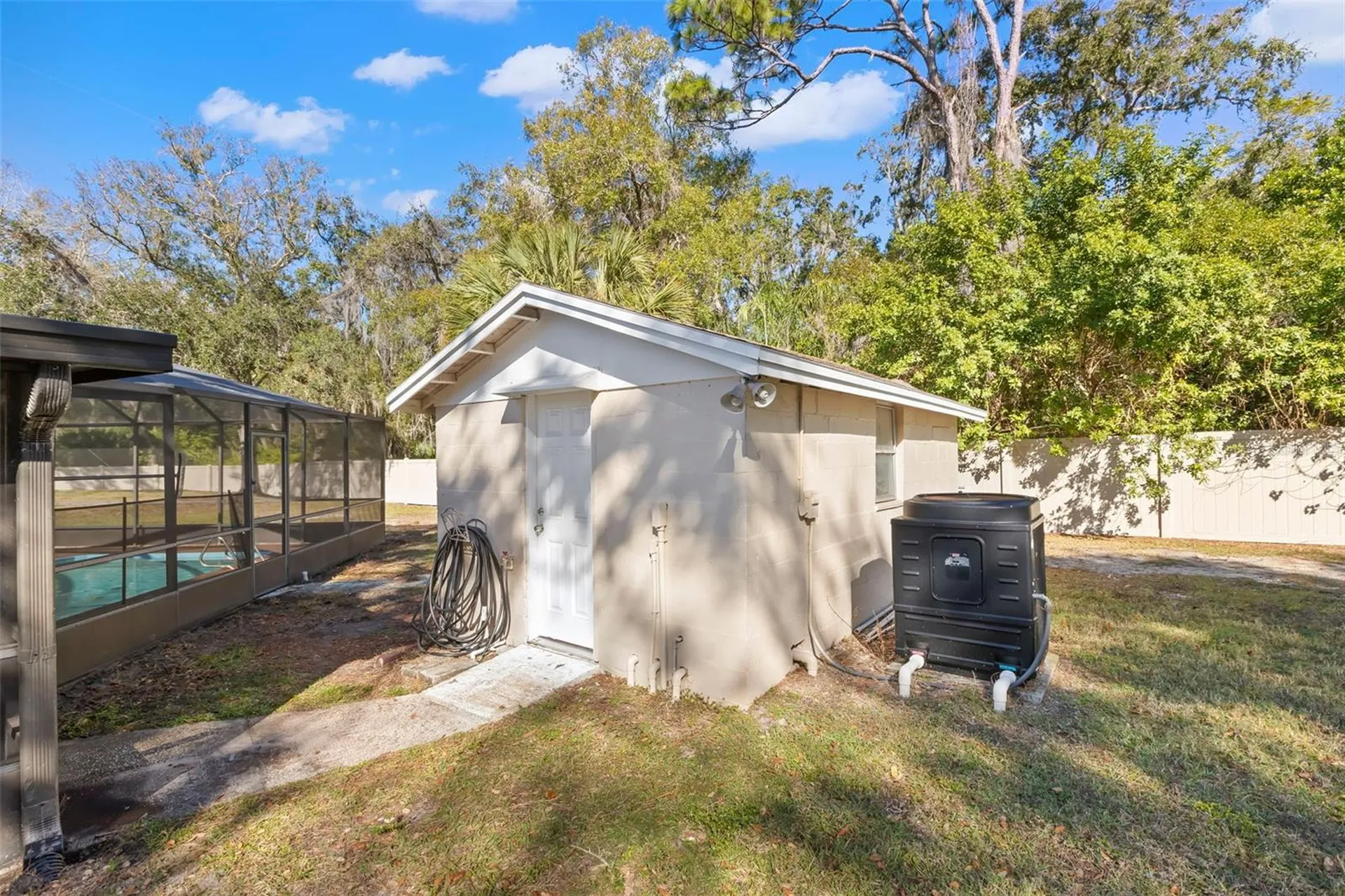 455 Pasaje Avenue Tarpon Springs FL 34689