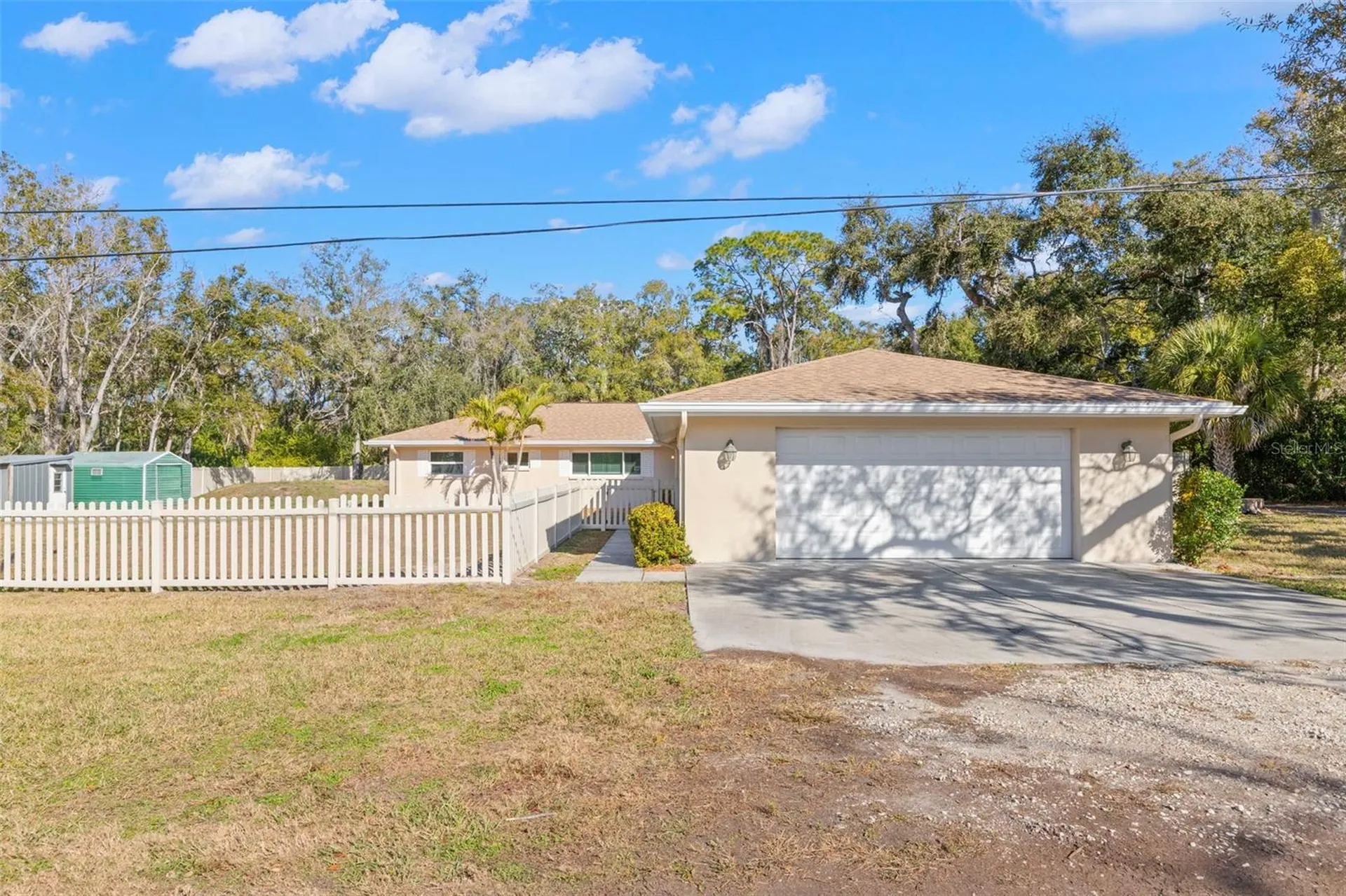 455 Pasaje Avenue Tarpon Springs FL 34689