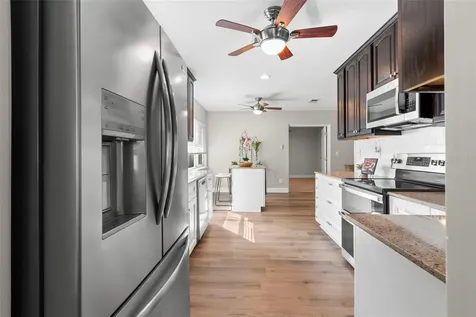 455 Pasaje Avenue Tarpon Springs FL 34689