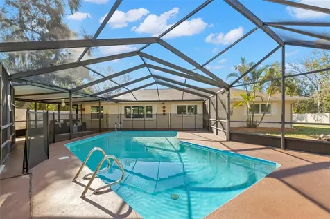 455 Pasaje Avenue Tarpon Springs FL 34689