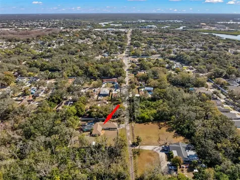 455 Pasaje Avenue Tarpon Springs FL 34689