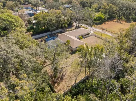 455 Pasaje Avenue Tarpon Springs FL 34689