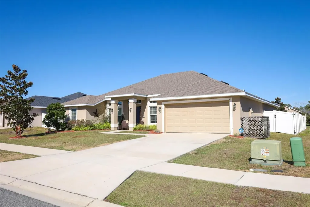 31631 Broadwater Avenue Leesburg FL 34748