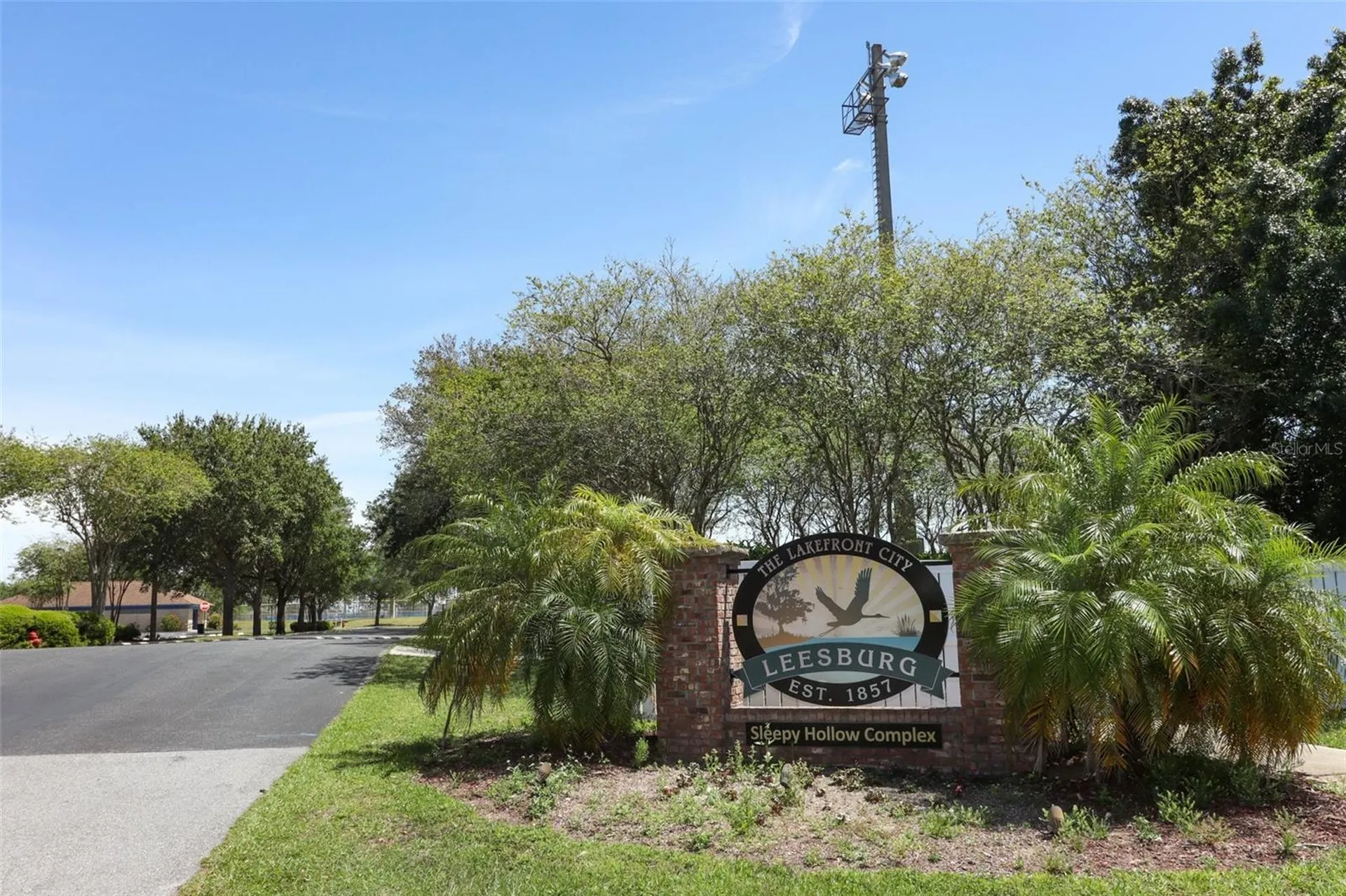 31631 Broadwater Avenue Leesburg FL 34748
