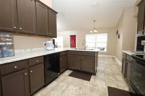 31631 Broadwater Avenue Leesburg FL 34748