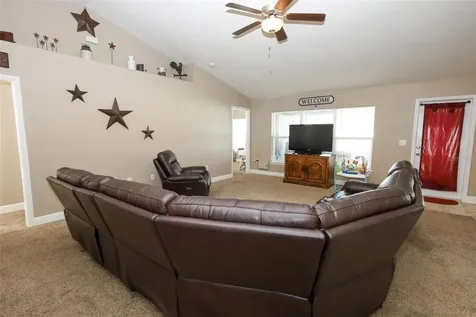 31631 Broadwater Avenue Leesburg FL 34748