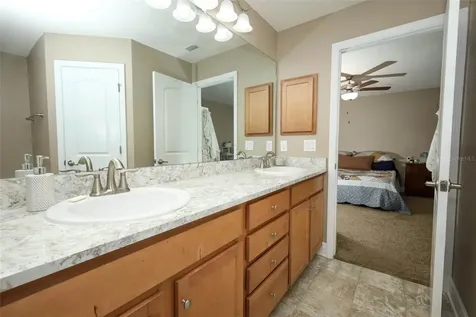 31631 Broadwater Avenue Leesburg FL 34748