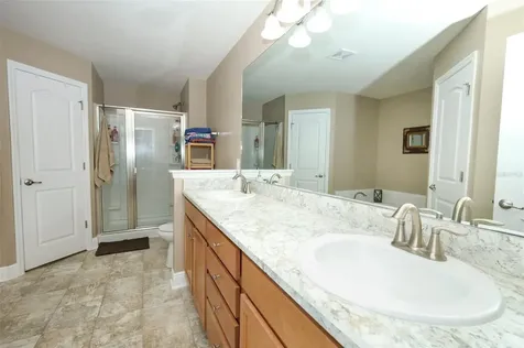 31631 Broadwater Avenue Leesburg FL 34748