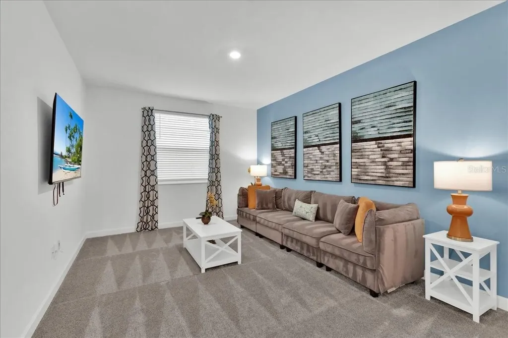9239 Sommerset Hills Drive Davenport FL 33896
