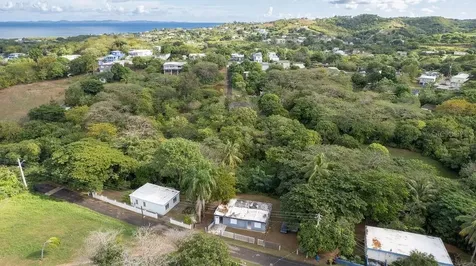 63 Sector Villa Borinquen Vieques PR 00765