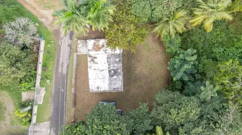 63 Sector Villa Borinquen Vieques PR 00765