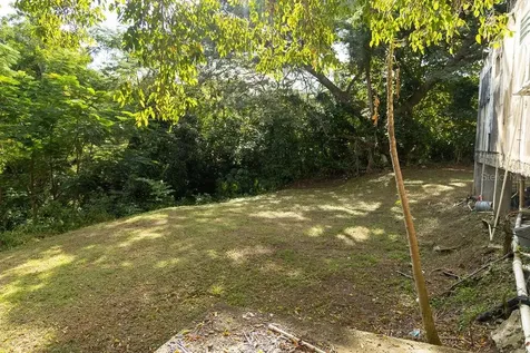 63 Sector Villa Borinquen Vieques PR 00765