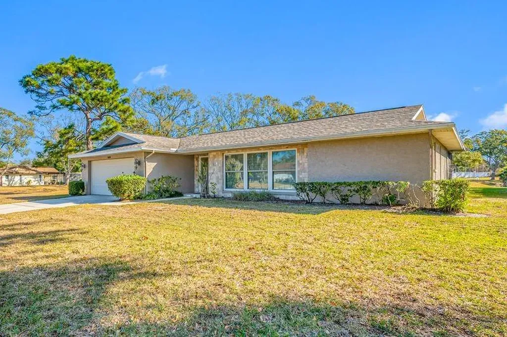 3241 Buckhorn Drive Clearwater FL 33761