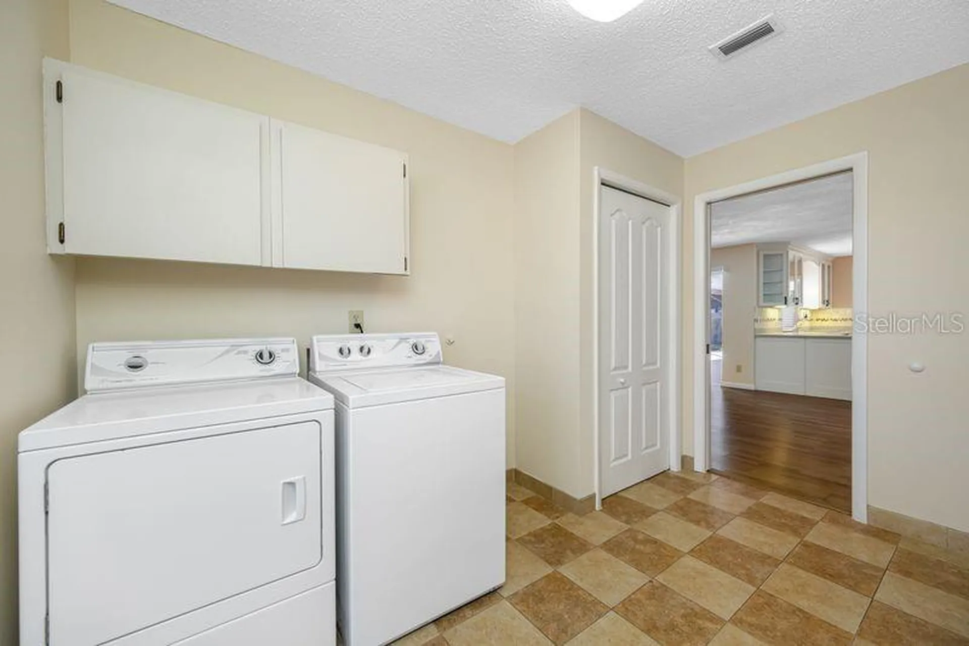 3241 Buckhorn Drive Clearwater FL 33761