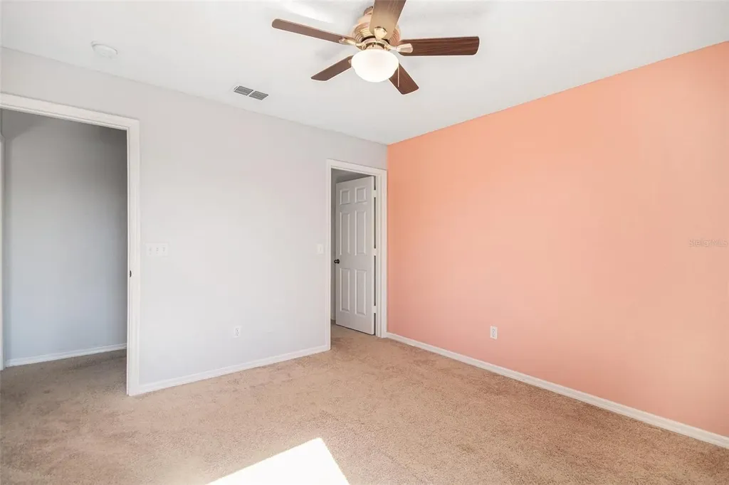 895 Woodvale Street Clermont FL 34711