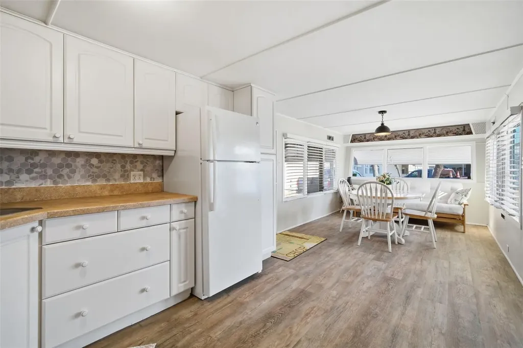 4851 W Gandy Boulevard Tampa FL 33611