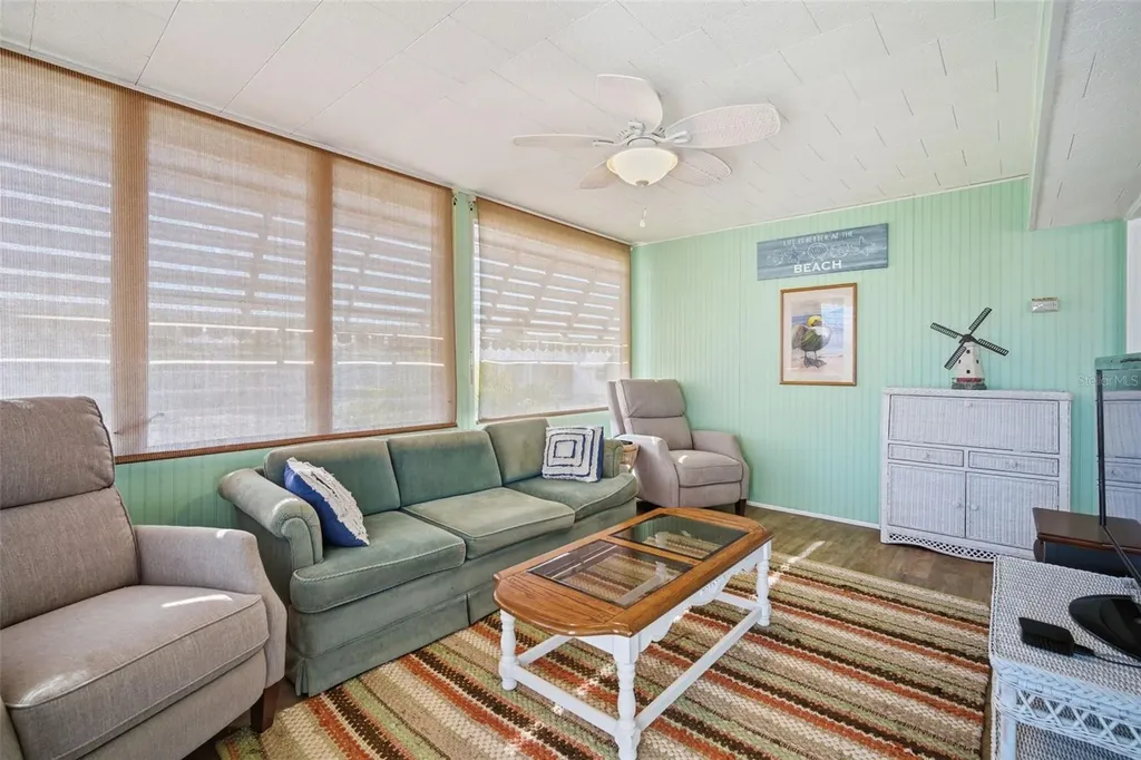 4851 W Gandy Boulevard Tampa FL 33611
