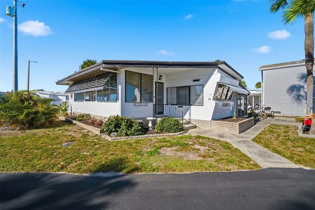 4851 W Gandy Boulevard Tampa FL 33611