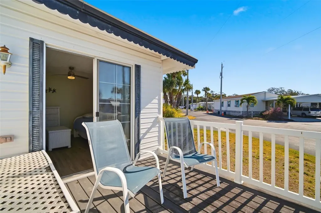 4851 W Gandy Boulevard Tampa FL 33611