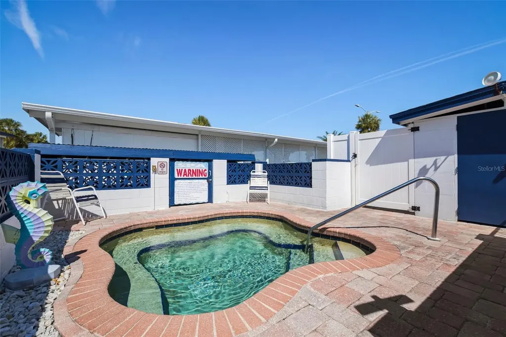 4851 W Gandy Boulevard Tampa FL 33611