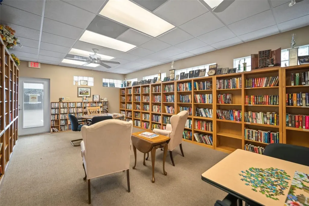 4851 W Gandy Boulevard Tampa FL 33611