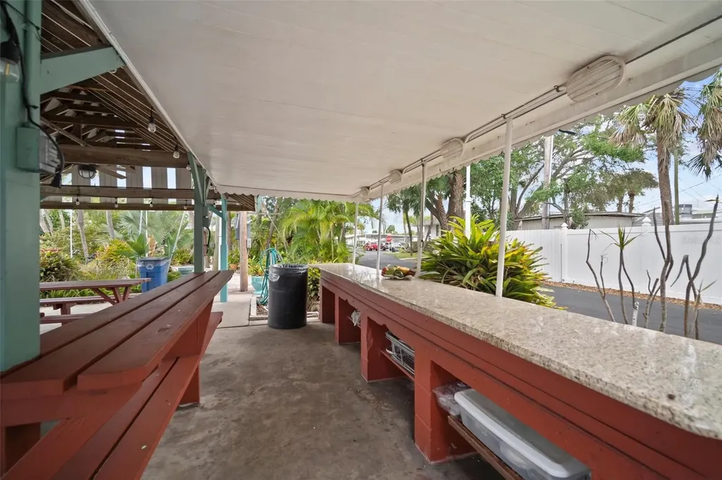 4851 W Gandy Boulevard Tampa FL 33611