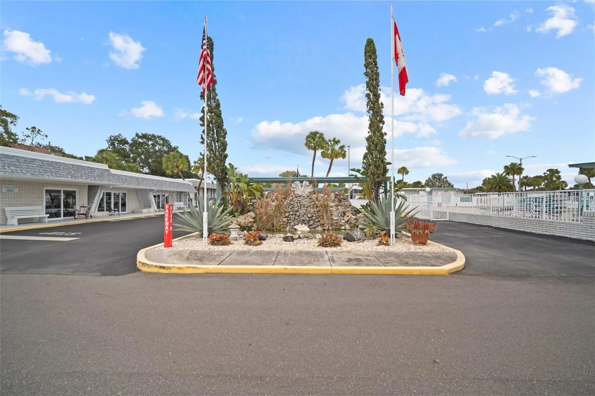 4851 W Gandy Boulevard Tampa FL 33611