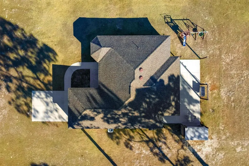 2495 County Road 245d Oxford FL 34484