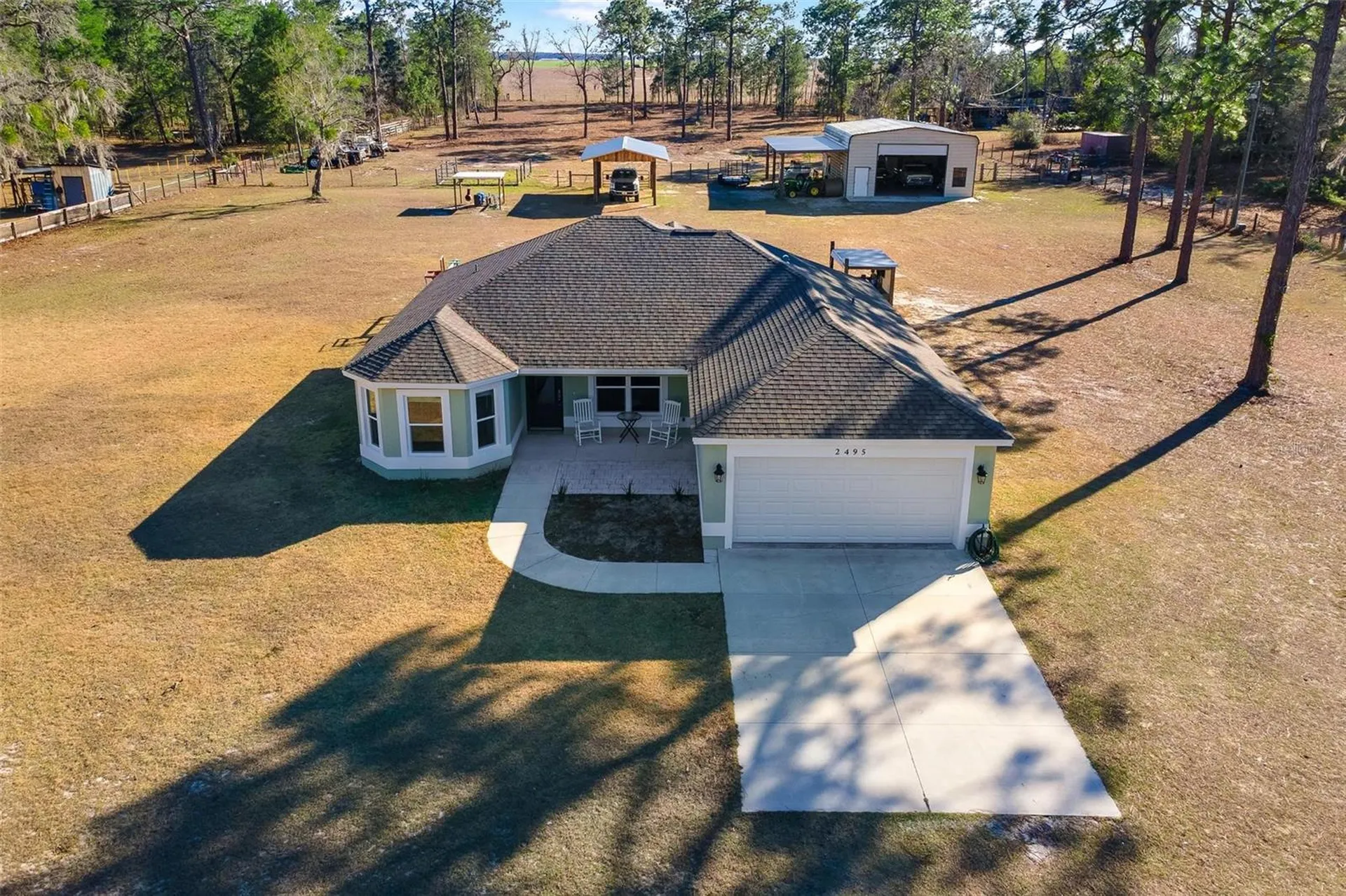 2495 County Road 245d Oxford FL 34484