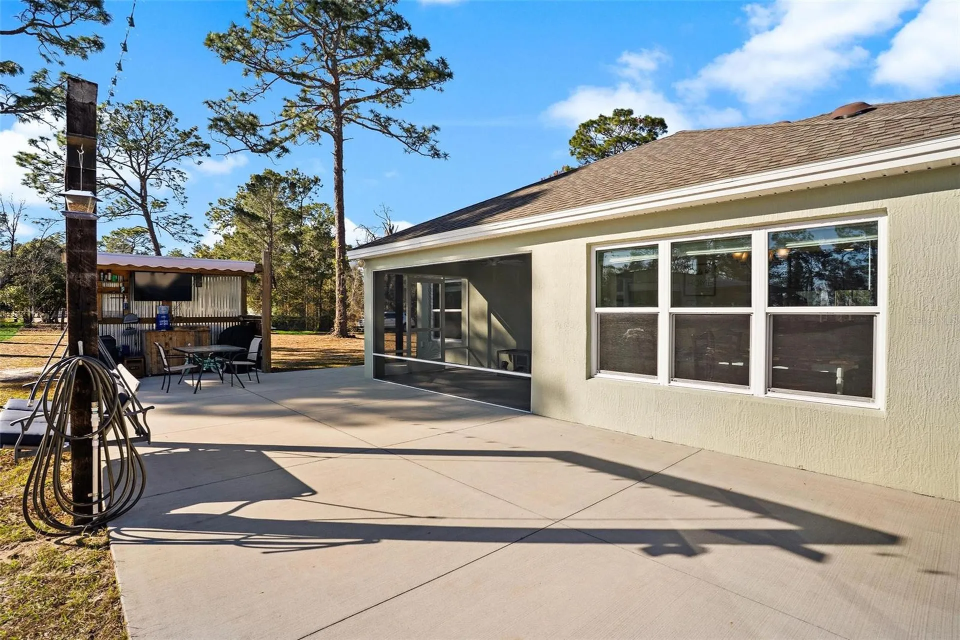 2495 County Road 245d Oxford FL 34484