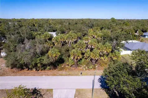 16250 Banyan Avenue Port Charlotte FL 33954
