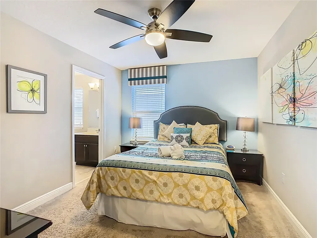 5128 Oakbourne Avenue Davenport FL 33837