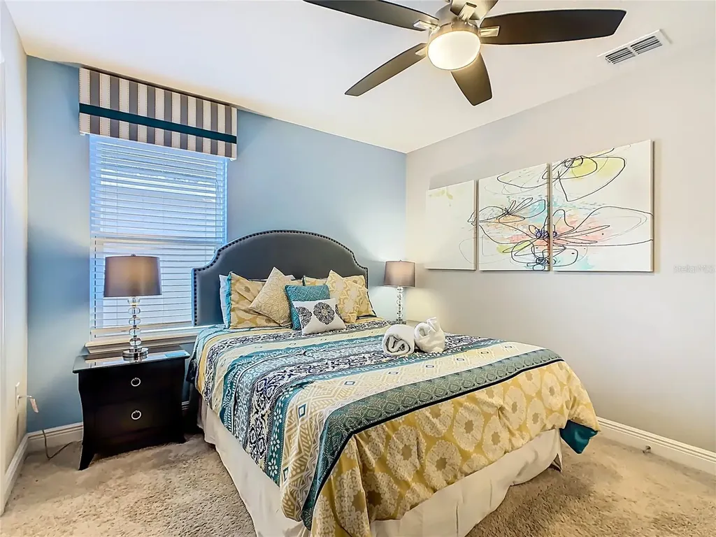 5128 Oakbourne Avenue Davenport FL 33837