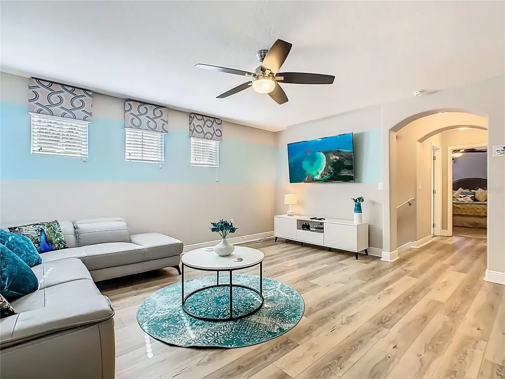 5128 Oakbourne Avenue Davenport FL 33837