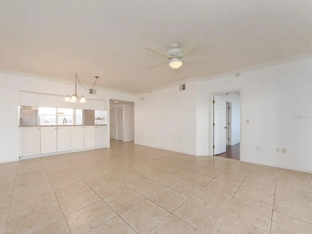 6550 Shoreline Drive St Petersburg FL 33708