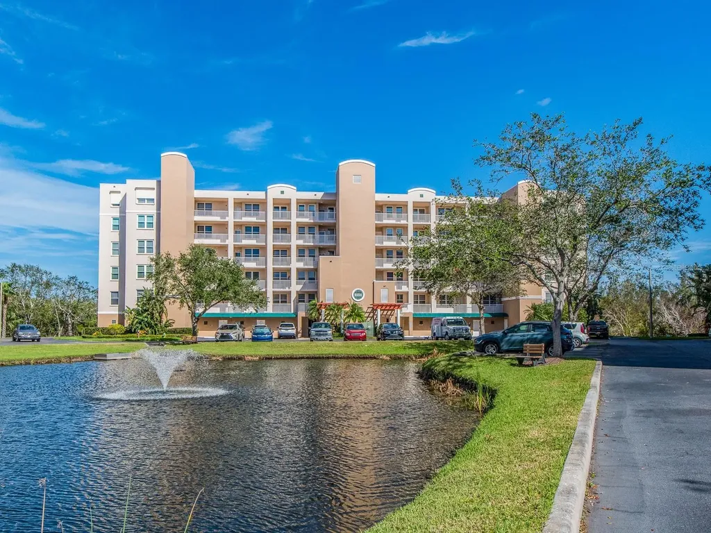 6550 Shoreline Drive St Petersburg FL 33708