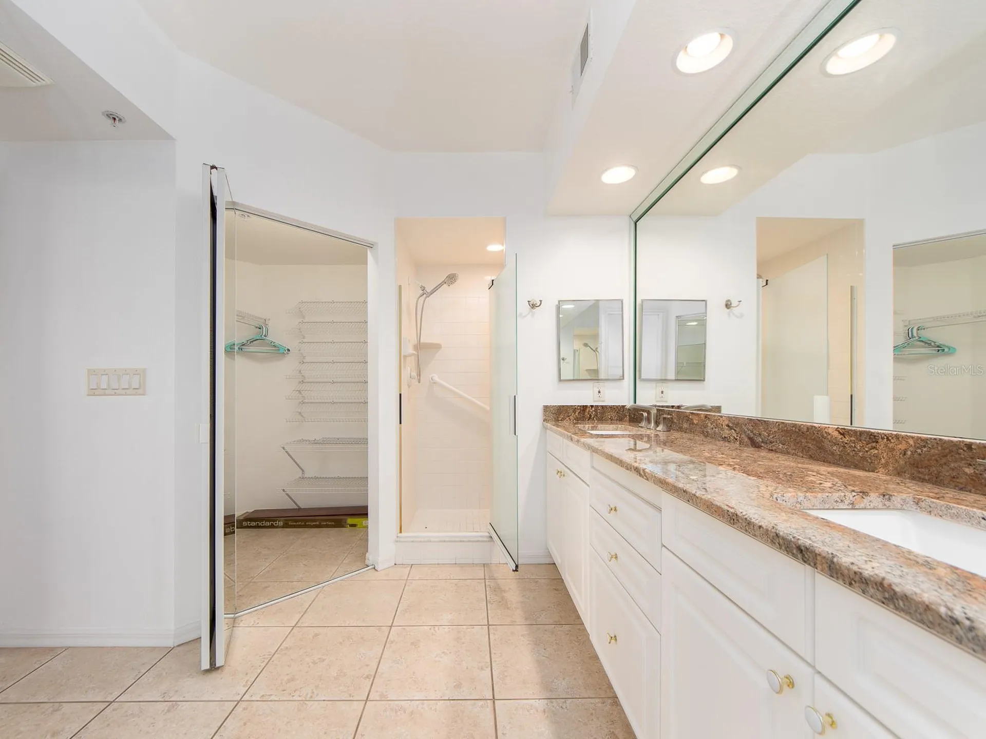 6550 Shoreline Drive St Petersburg FL 33708