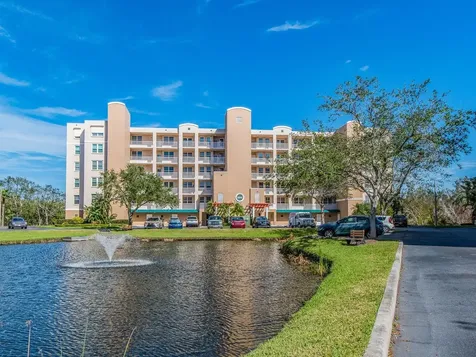 6550 Shoreline Drive St Petersburg FL 33708