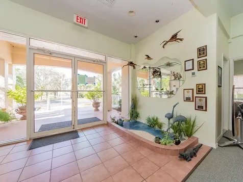 6550 Shoreline Drive St Petersburg FL 33708
