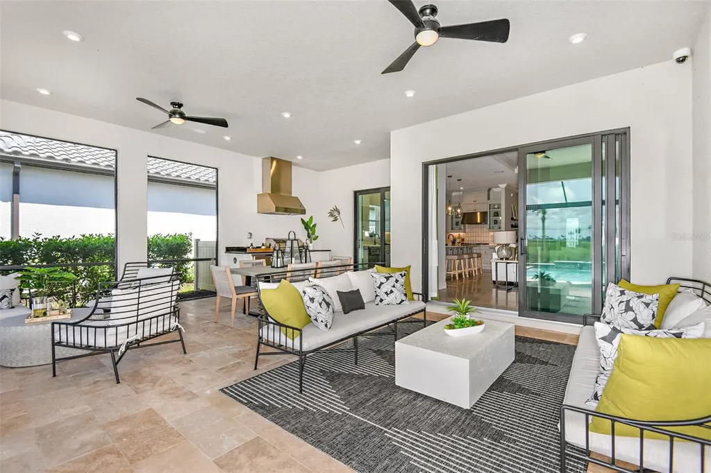 10244 Silent Night Lane Sarasota FL 34241
