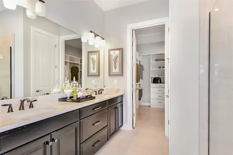 10244 Silent Night Lane Sarasota FL 34241