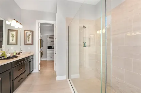 10244 Silent Night Lane Sarasota FL 34241