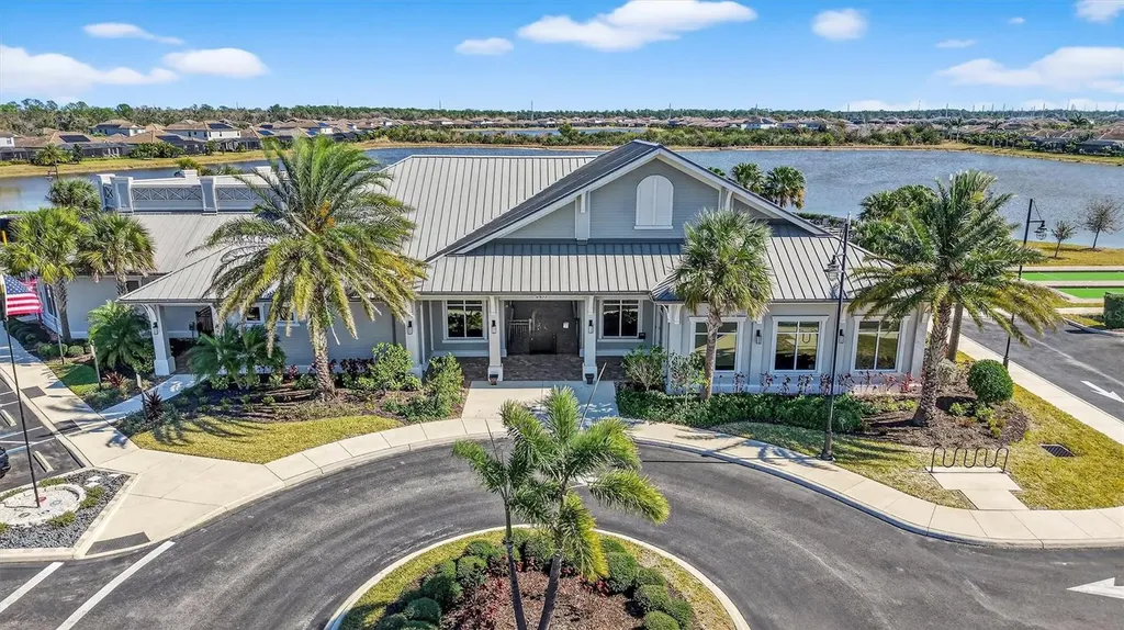 17834 Polo Trail Lakewood Ranch FL 34211