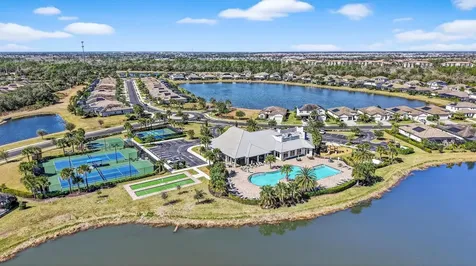 17834 Polo Trail Lakewood Ranch FL 34211