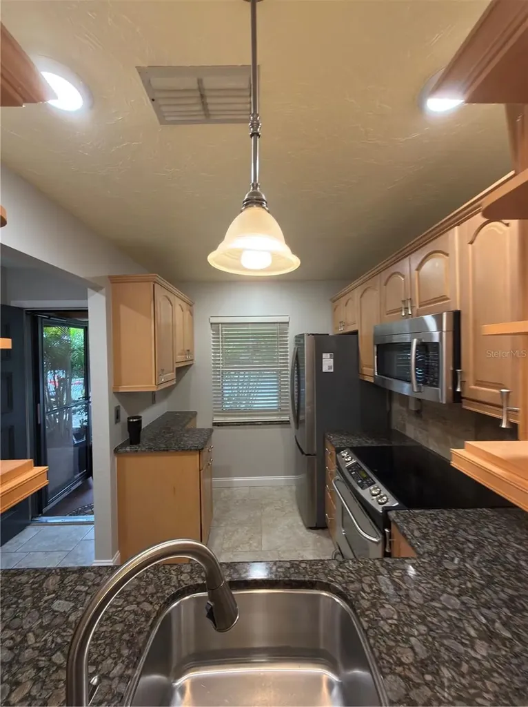 2808 60th Avenue W Bradenton FL 34207